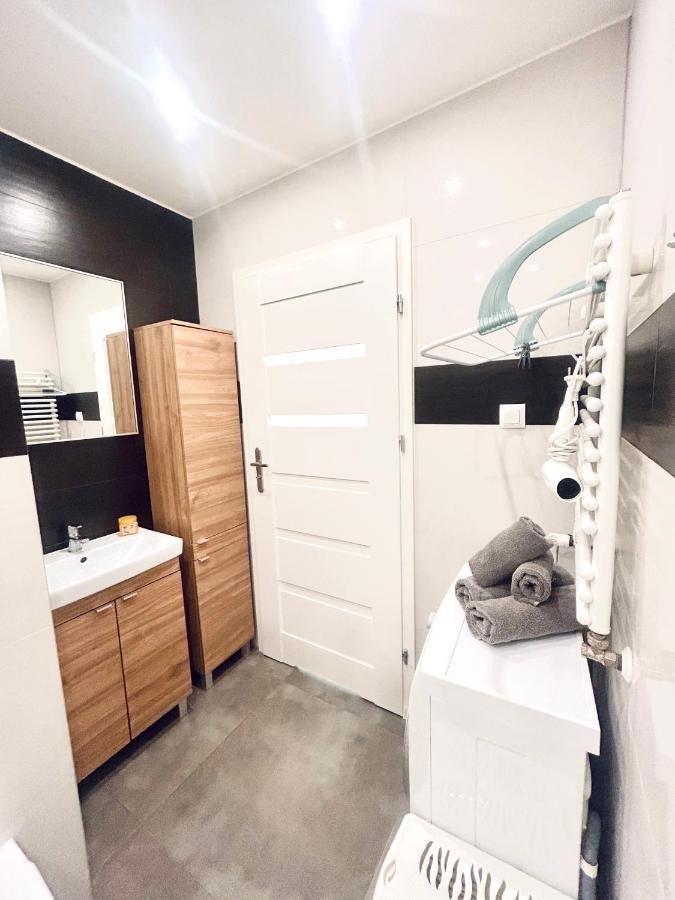 Downtownapartments Andy Air-Conditioned, Underground Parking Available Rzeszow Exterior photo
